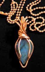 labradorite long teardrop with crown wrapping